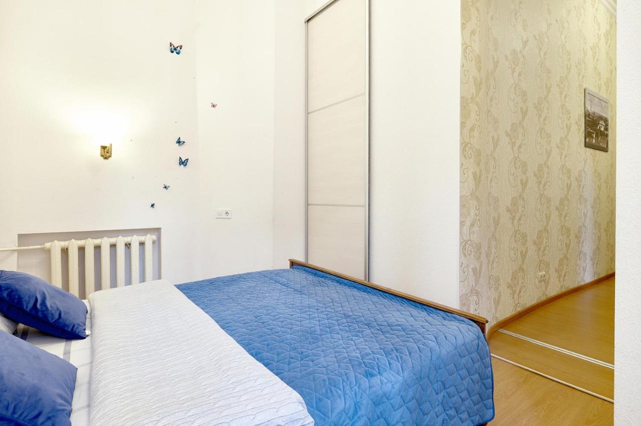 S12-58 MODERN APARTHOTEL WITH TWO 2BEDROOMS IN CENTRAL KIEV - BESSARABSKA SQUERE - GULLIVER MALL - OLYMPIC STADIUM - PALACE OF SPORTS - Saksahanskoho St, 12Б Екстер'єр фото