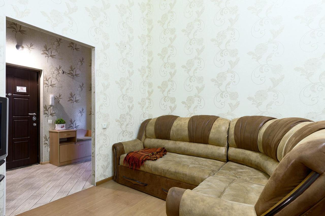 S12-58 MODERN APARTHOTEL WITH TWO 2BEDROOMS IN CENTRAL KIEV - BESSARABSKA SQUERE - GULLIVER MALL - OLYMPIC STADIUM - PALACE OF SPORTS - Saksahanskoho St, 12Б Екстер'єр фото